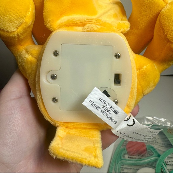 NWT. Disney Pluto Plush Vet Set is an 11-piece play set. Disney Junior - Picture 15 of 16